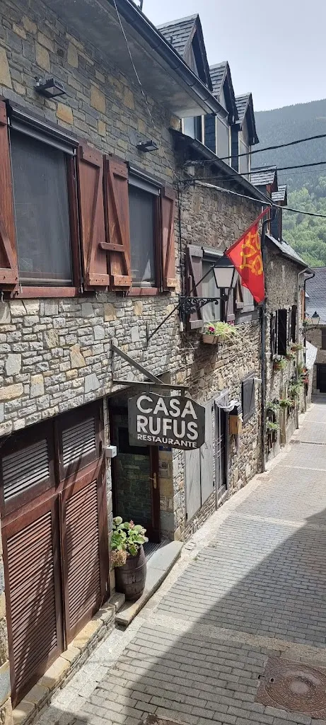 Karen Thomsit_Casa Rufus_Naut Aran_review