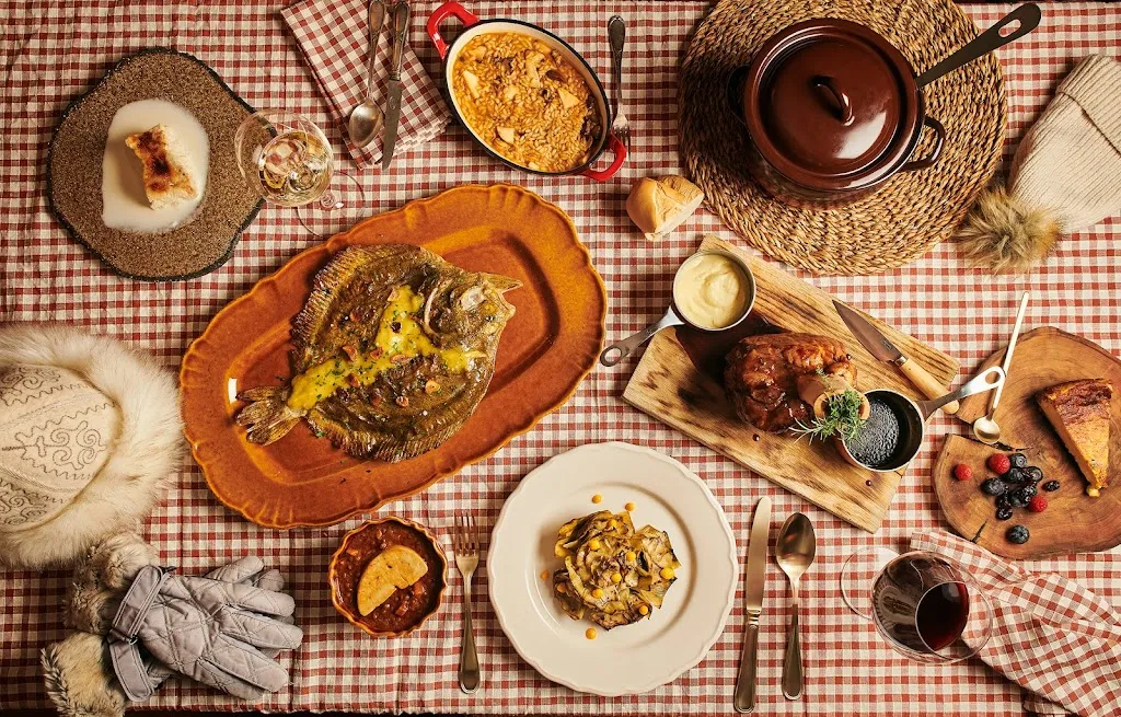 FANDANGO_Naut Aran_slider_image_3