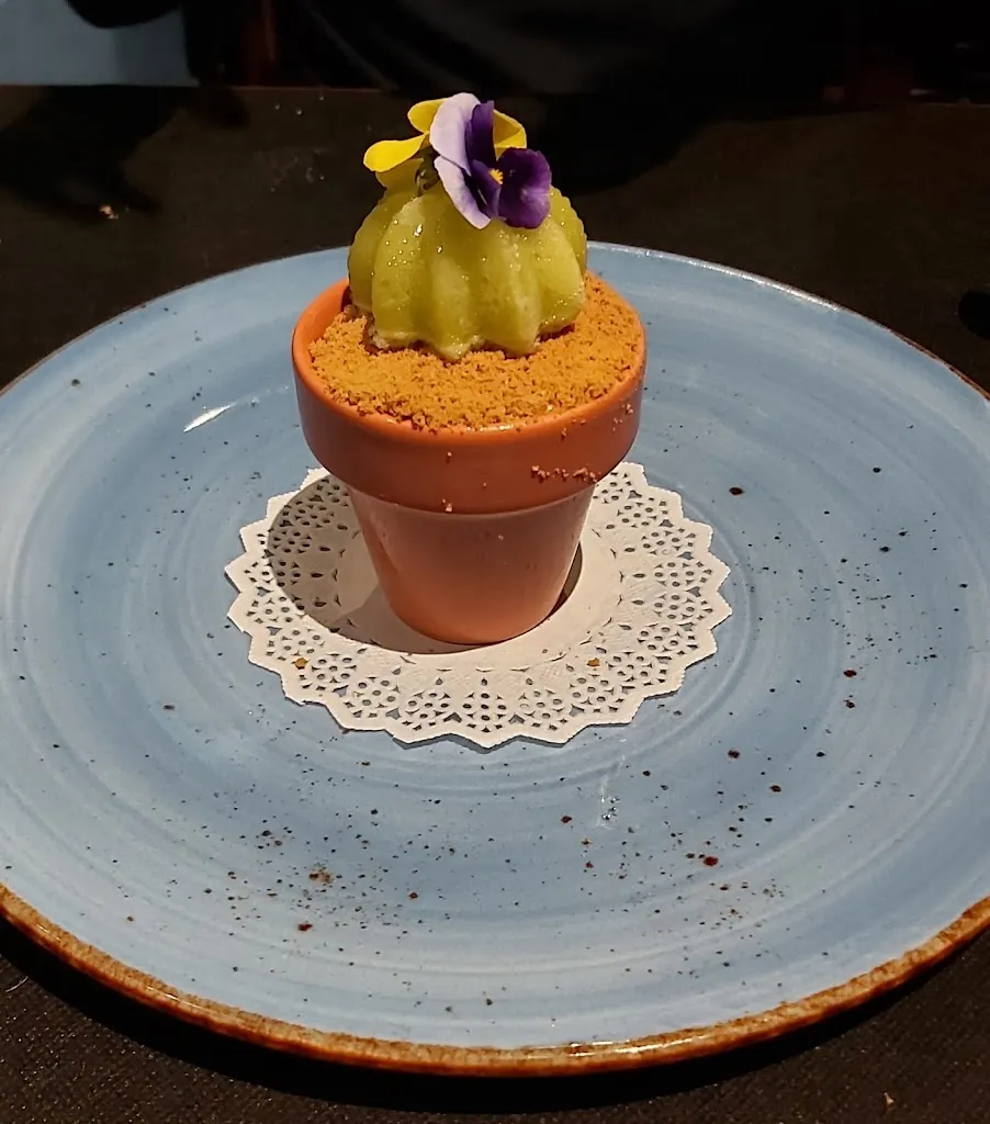 Menu_PINOTAGE - RESTAURANTE & CAFE - ARTIES_Naut Aran_image_9