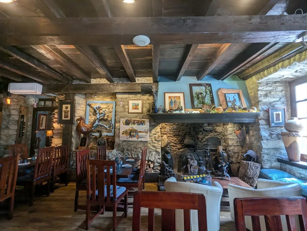 PINOTAGE - RESTAURANTE & CAFE - ARTIES restaurant in Naut Aran