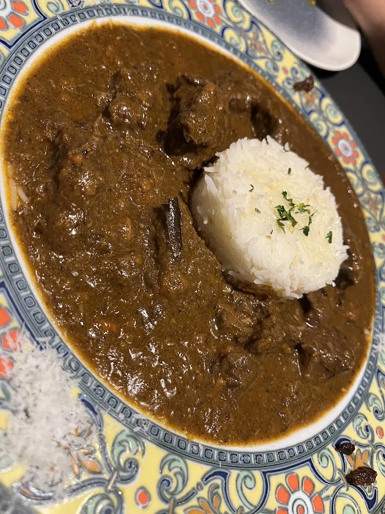 PINOTAGE - RESTAURANTE & CAFE - ARTIES_Naut Aran_slider_image_3