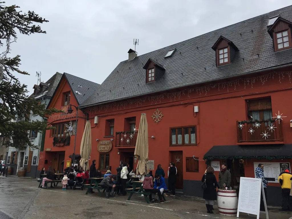 Enrique Sotomayor_Tauèrna Urtau Arties_Naut Aran_recensione