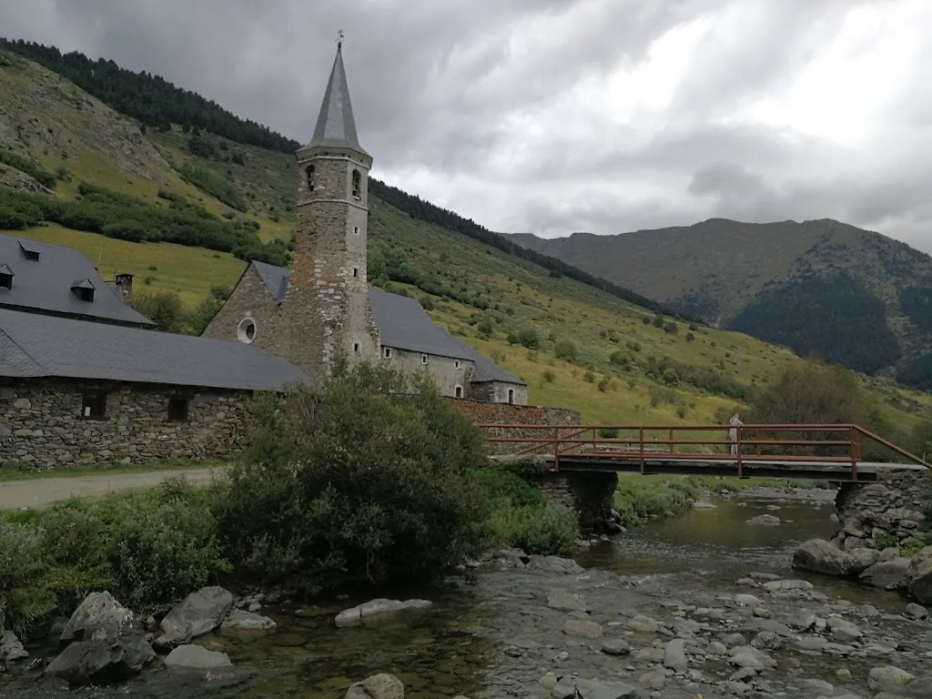 Albert Perez_Refugi Jose A. Abadia_Naut Aran_review