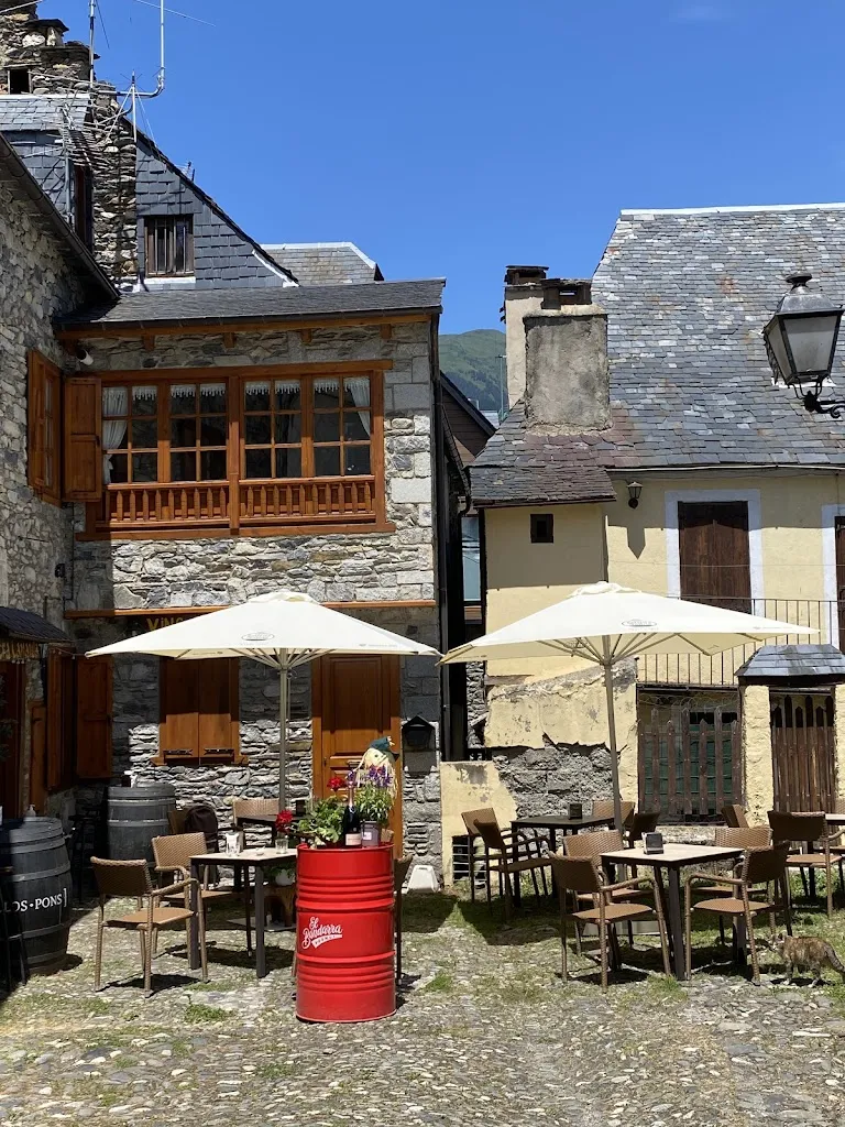 Allison Howington_RESTAURANTE ERA CANAULA_Naut Aran_review