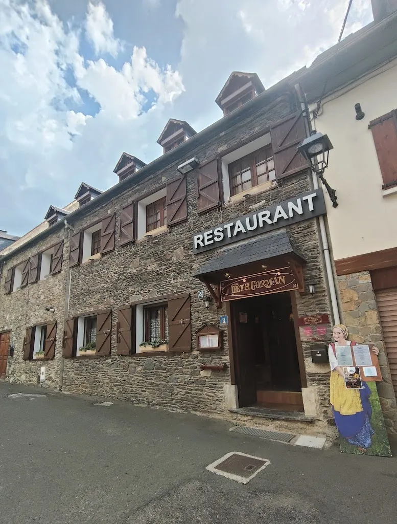 Mari Carmen Diaz gomar_Deth Gormán_Naut Aran_review