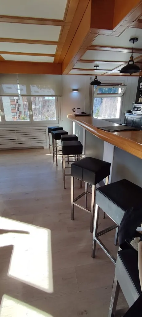 Cafetería Edificio Solneu restaurant in Naut Aran