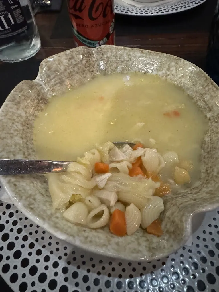 Mickey Spillane_Restaurante Pollo Loco_Naut Aran_review