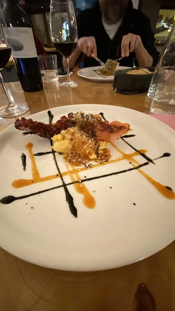 Patrícia Valério_Woolloomooloo_Naut Aran_review