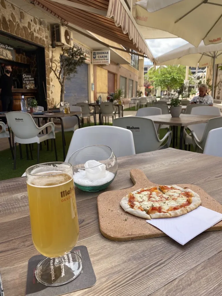 Bing Hu_Restaurante El Rincon del vino Y la Fondue_Guardamar del Segura_review