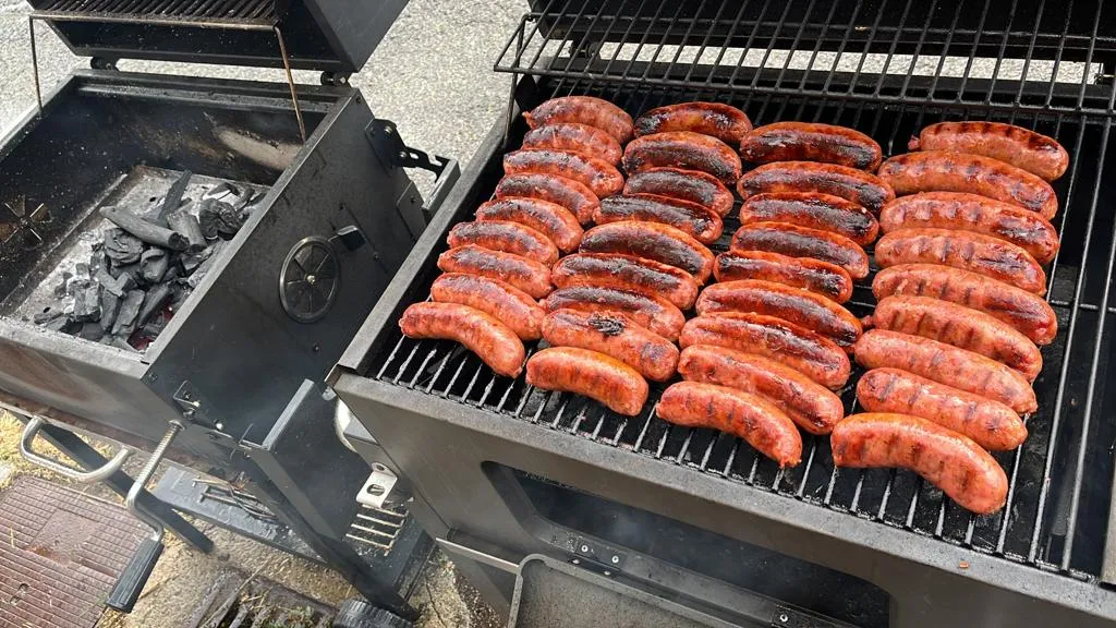 VermutMoto & la parrilla de Napi (antic Bar les mines)_Torre de Cabdella La_slider_image_2