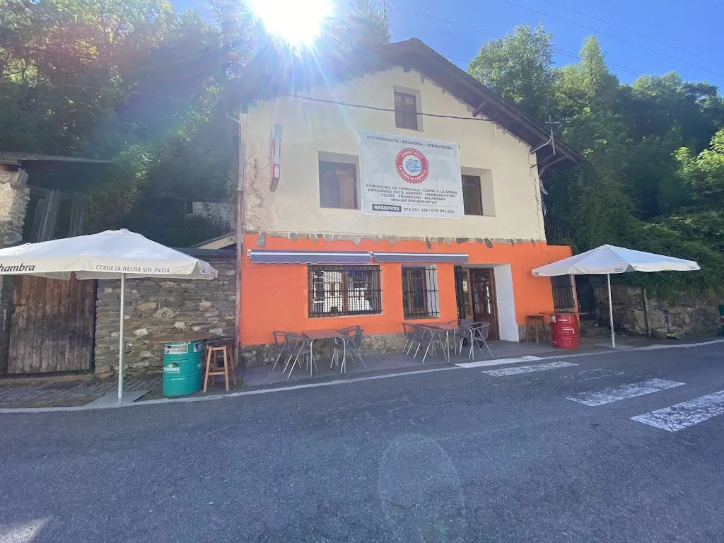 VermutMoto & la parrilla de Napi (antic Bar les mines)_Torre de Cabdella La_slider_image_3