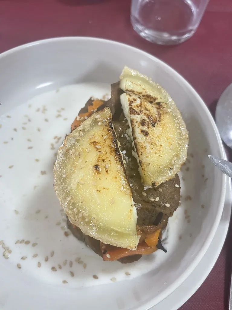 Toni Godayol_ALBERG VALL FOSCA_Torre de Cabdella La_review