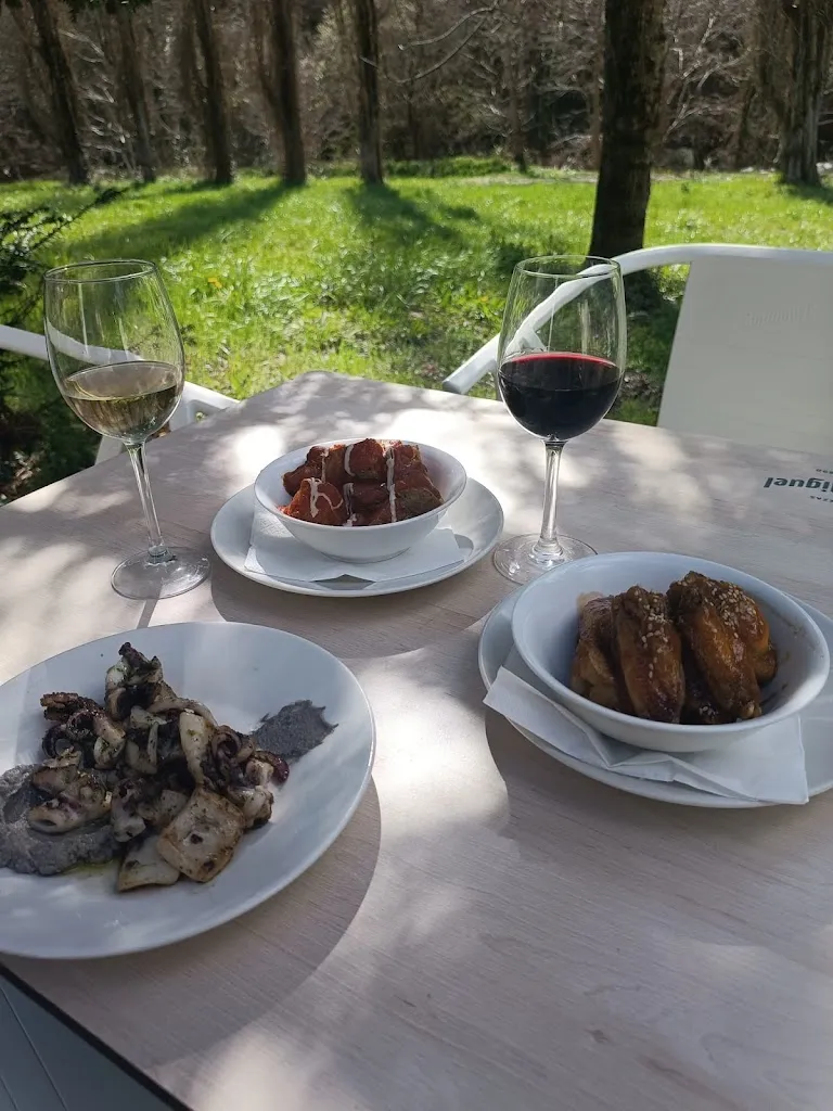 ALBERG VALL FOSCA_Torre de Cabdella La_slider_image_3