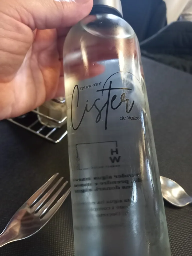 Bego Lopez_Restaurant Cister De Vallbona. Cerrado por vacaciones. Volvemos el 21 de Octubre._Vallbona de les Monges_review