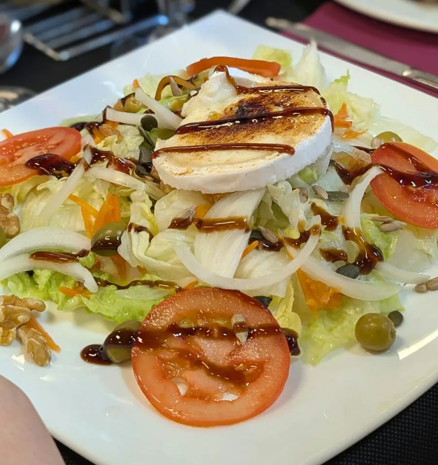 Restaurant Cister De Vallbona. Cerrado por vacaciones. Volvemos el 21 de Octubre._Vallbona de les Monges_slider_image_3