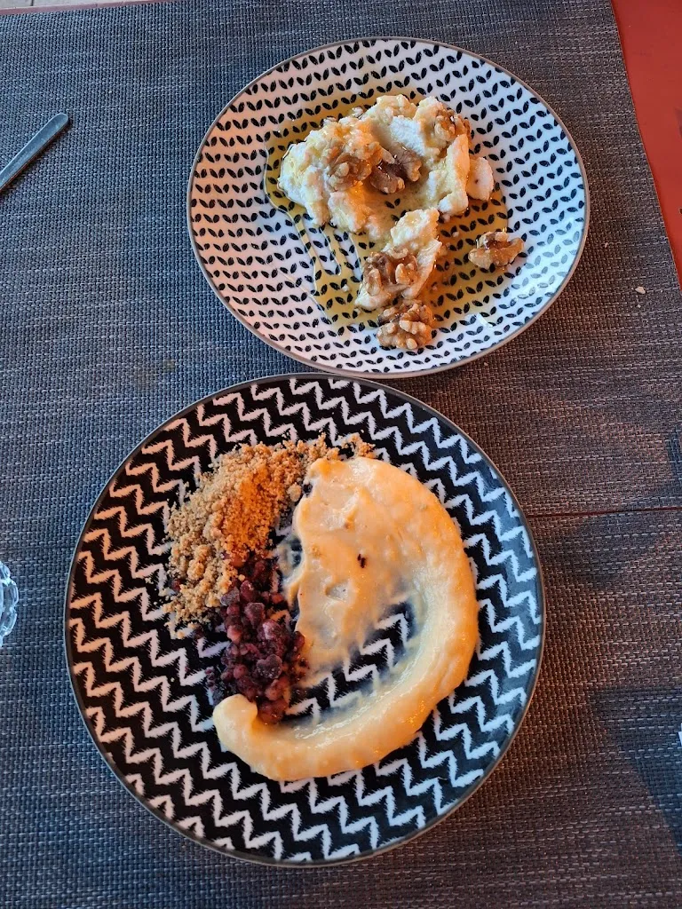 Aidan Peoples_Taverna de l'Espai La Vansa_Vansa i Fórnols La_review