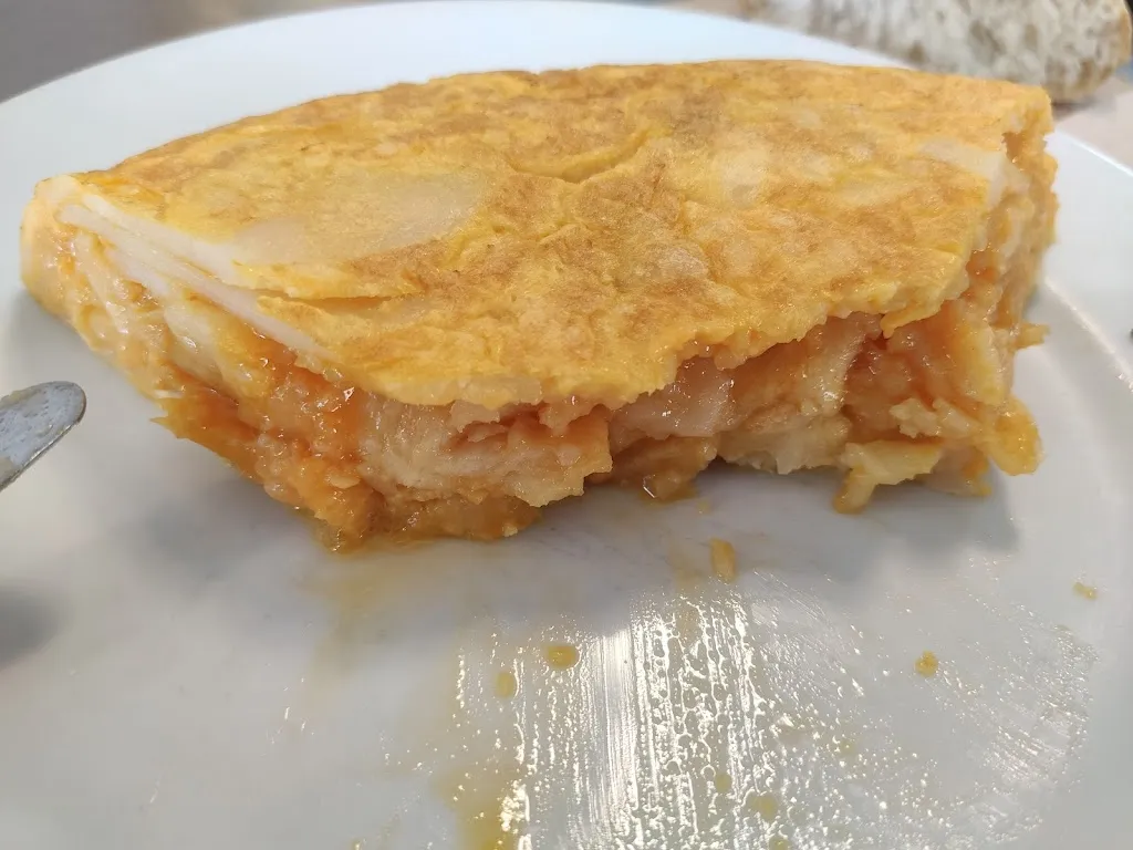 Guadalupe Sanchez_La Fábrica Arteixo_Arteixo_review