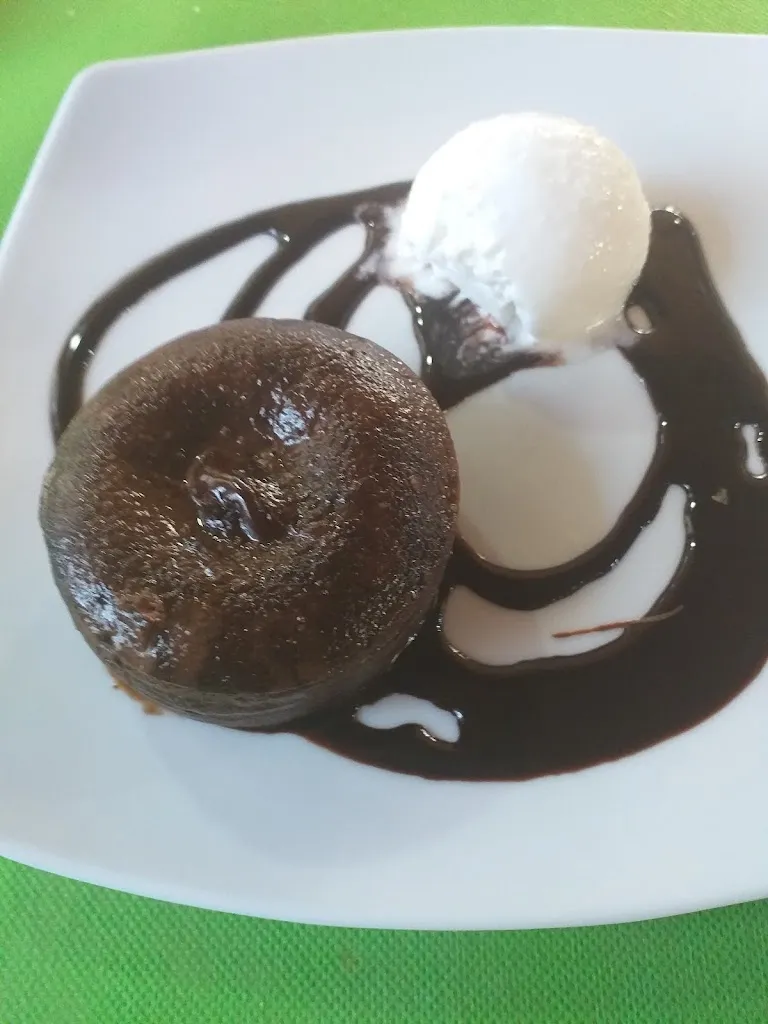 Estela Canovas Garcia_Restaurant El Bosquet_Vallfogona de Balaguer_review