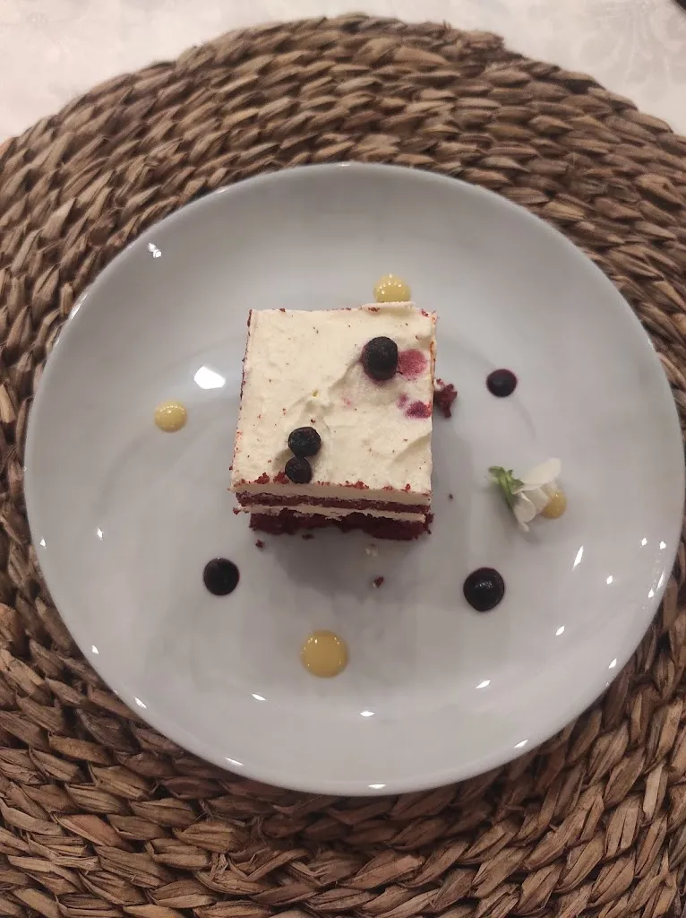 Mayte mayte_La Dida Restaurant Events_Vallfogona de Balaguer_review