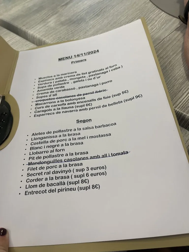 Menu_Magic's Restaurant_Verdú_image_1