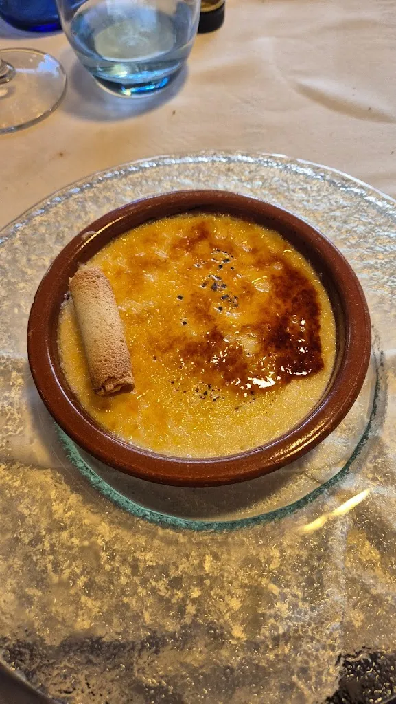 Ergin Eroğlu_Petit Xiroi_Vila-sana_review