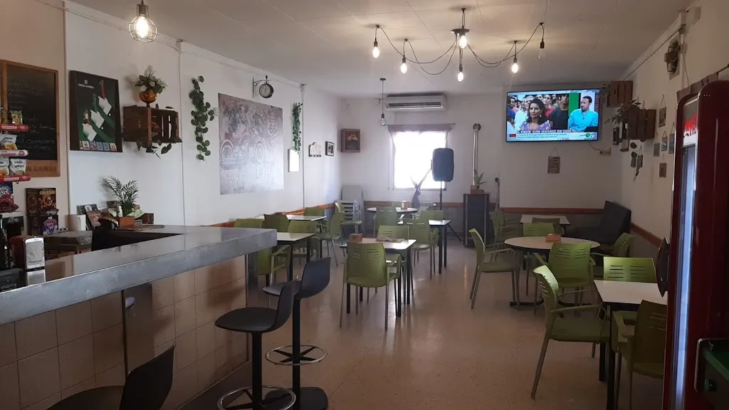 Bar La Tanqueta restaurant in Vilanova de la Barca