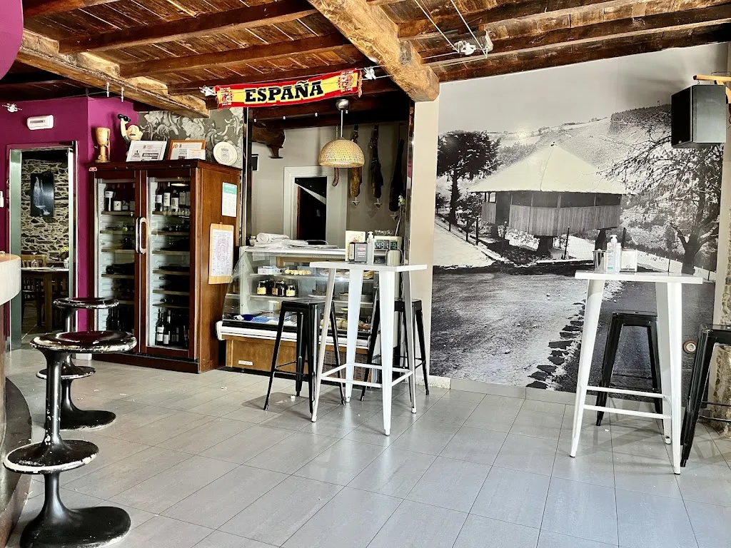 Mesón a Marronda restaurant in Baleira