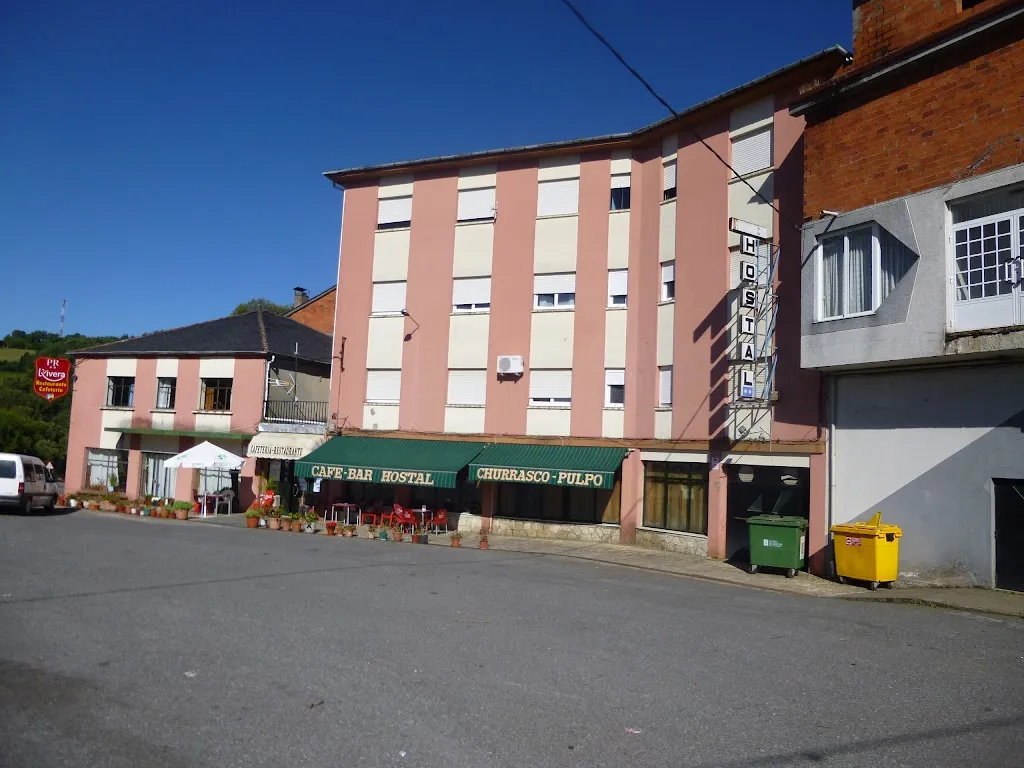 Hostal Rivera_Becerreá_slider_image_3