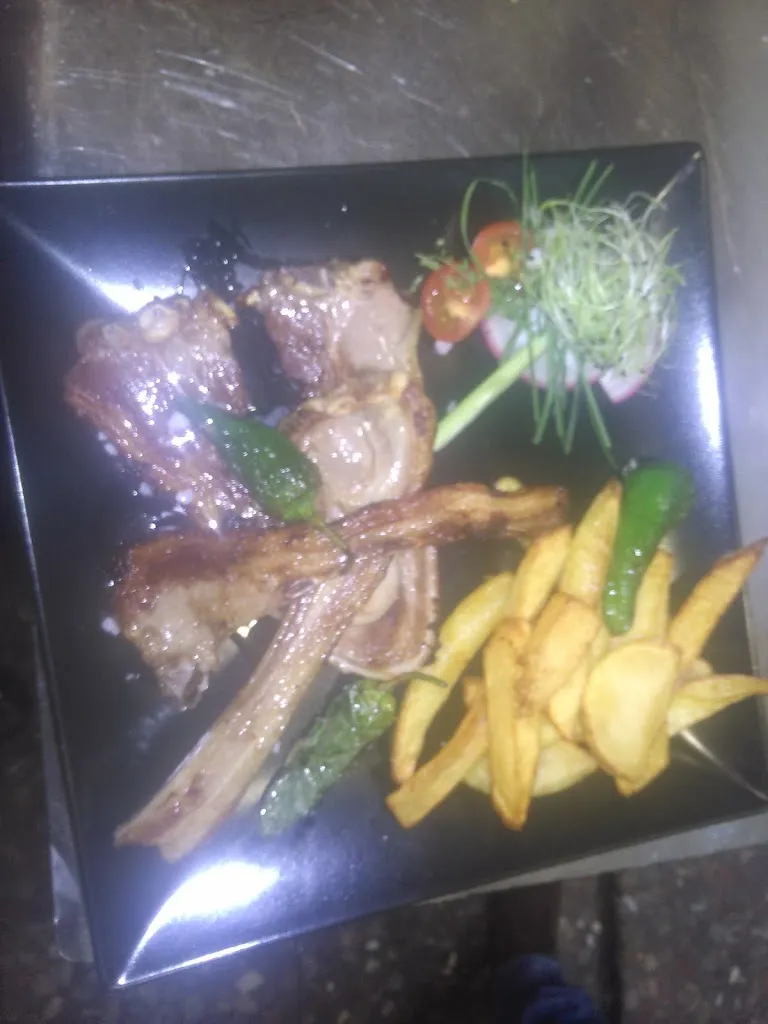 Menu_Restaurante Cafetería Nicoleta_Becerreá_image_9