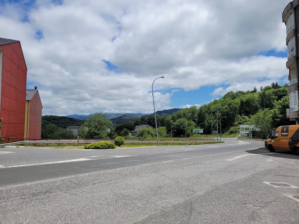 Benito José Egido_Bar-Café VILLAPÚN_Becerreá_review