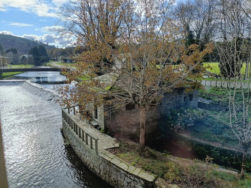 Raquel perez vazquez_A Casiña da Ponte_Castro de Rei_recensione