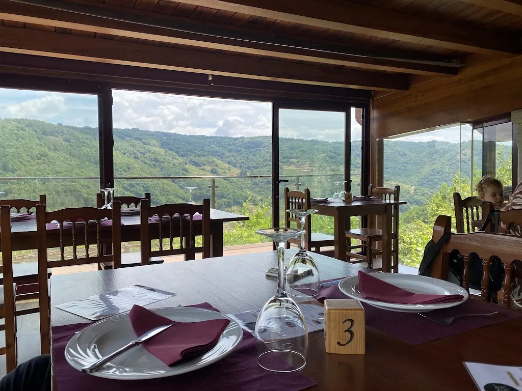 Syl Niet_Meson e Adega Do Veiga_Carballedo_review