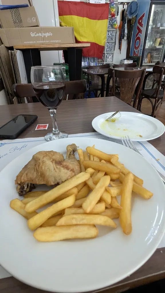 Richard_Bar Casa Merani_Cervantes_review