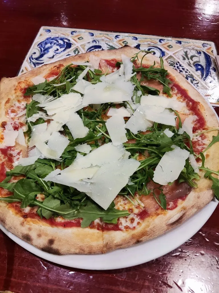 Menu_Pizzamascalzone_Cervantes_image_8