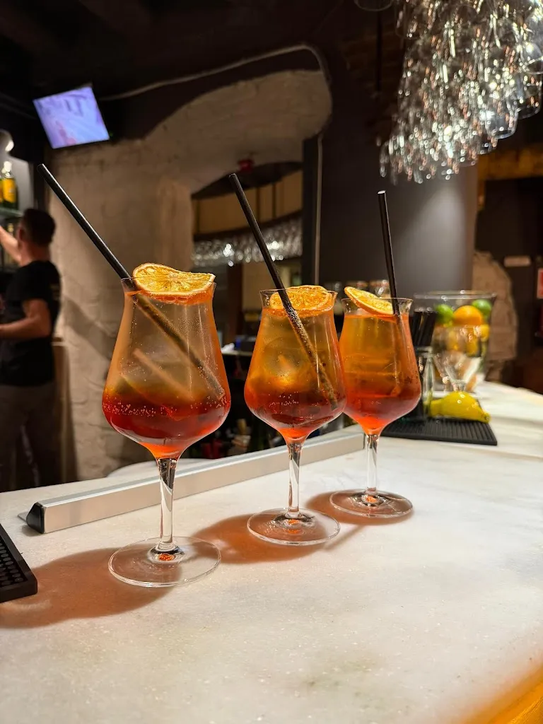 Nostalgic's_Tàrrega_slider_image_2