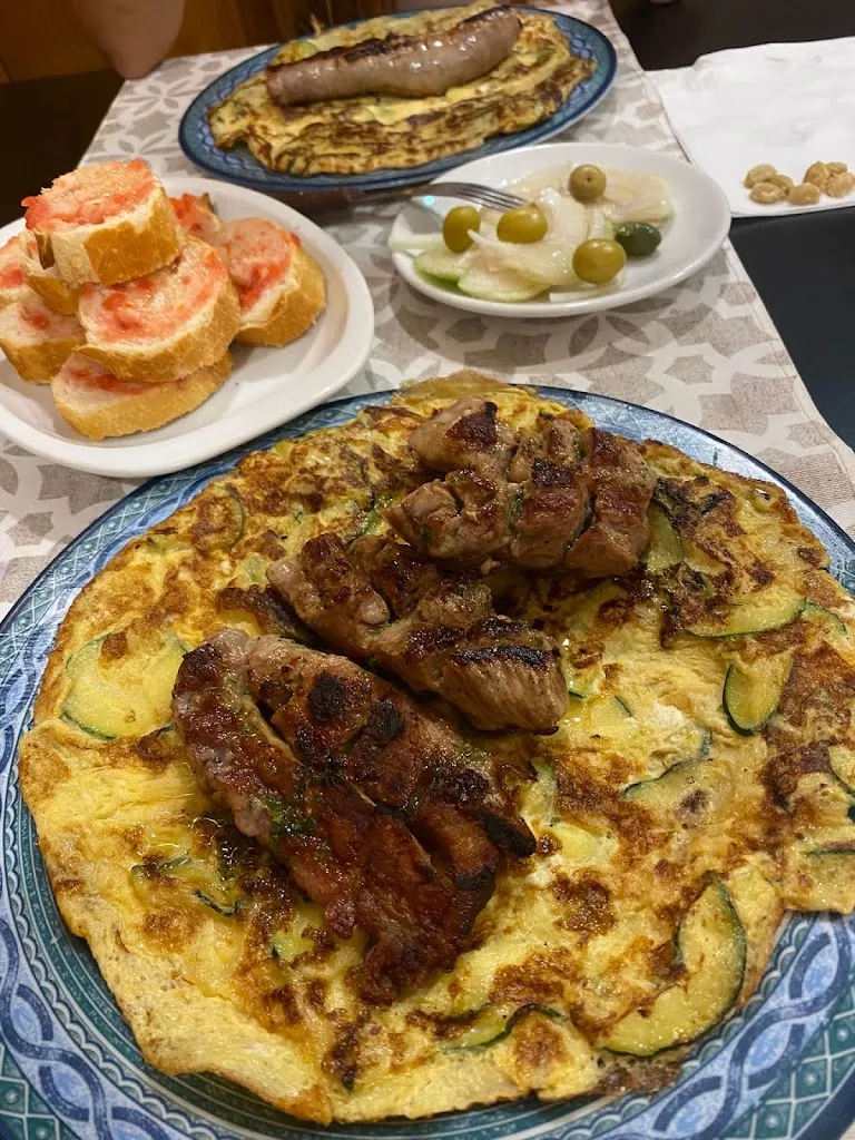 Buday Gabriel _Cafeteria Restaurant la Plana_Tàrrega_review