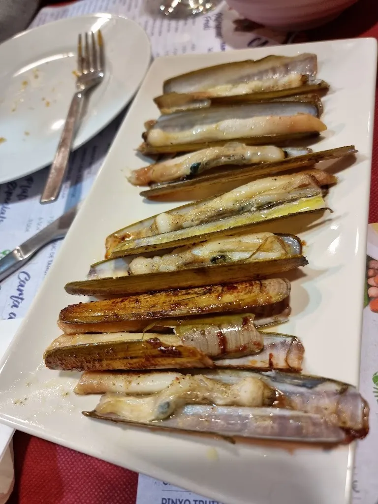 Menu_Ca la Carme,Bar de tapes,paella,peix i marisc,carn a la brasa i caracols_Tàrrega_image_8