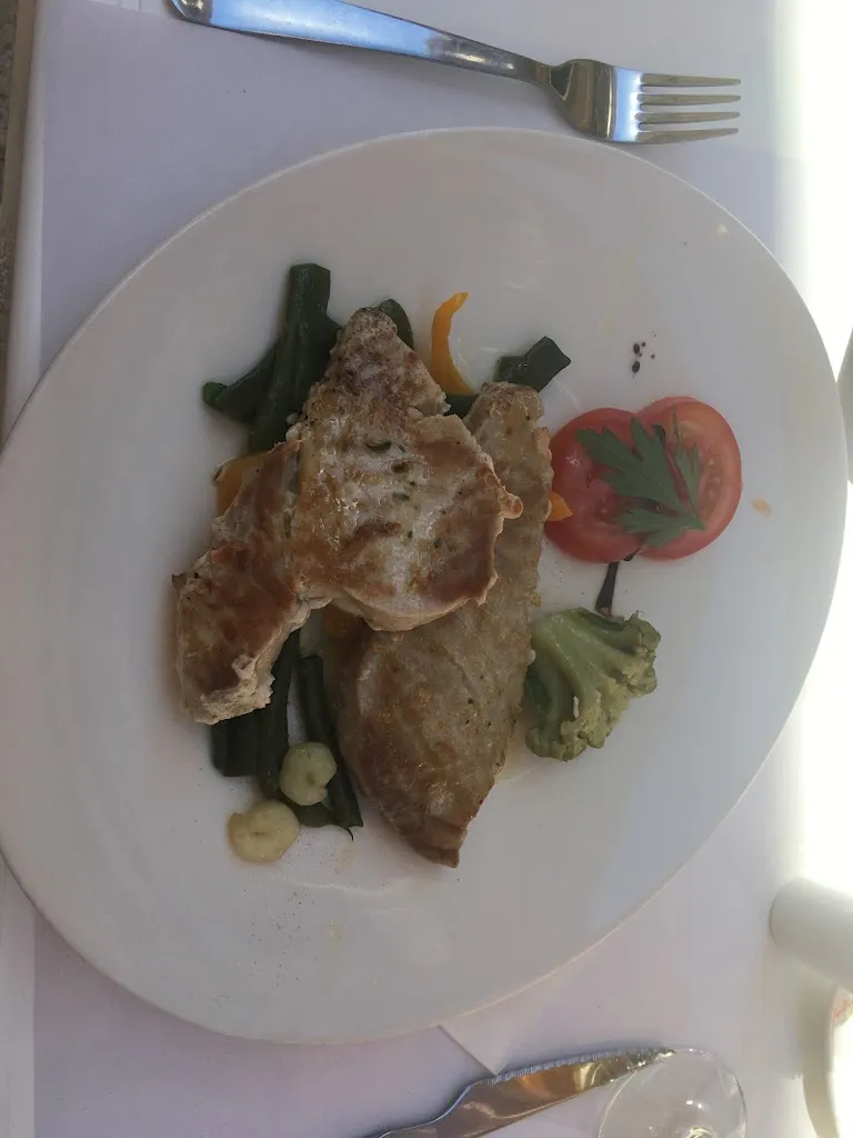 Klára Nováková_Cafeteria - Restaurant L'exquisit_Tàrrega_recensione