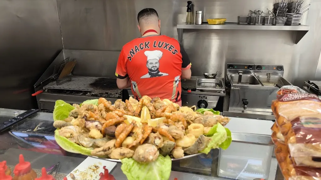 Miquel CH_SNACK LUXES_Tàrrega_review