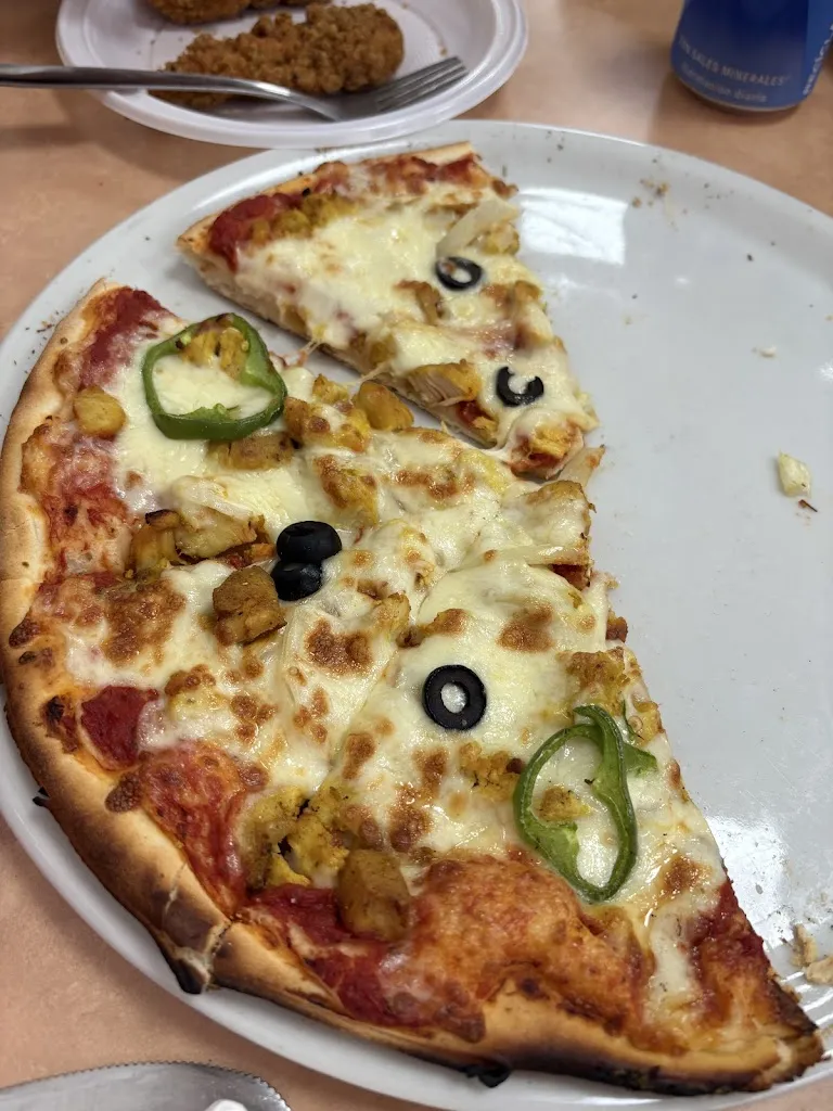 Naheed Ali_Rico Pizza Kebab House Tarrega_Tàrrega_review