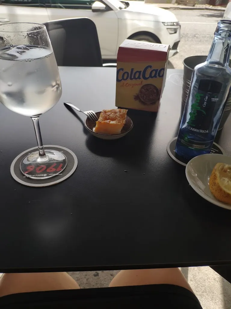 Loly Porto_Bar Yañez_Cospeito_review