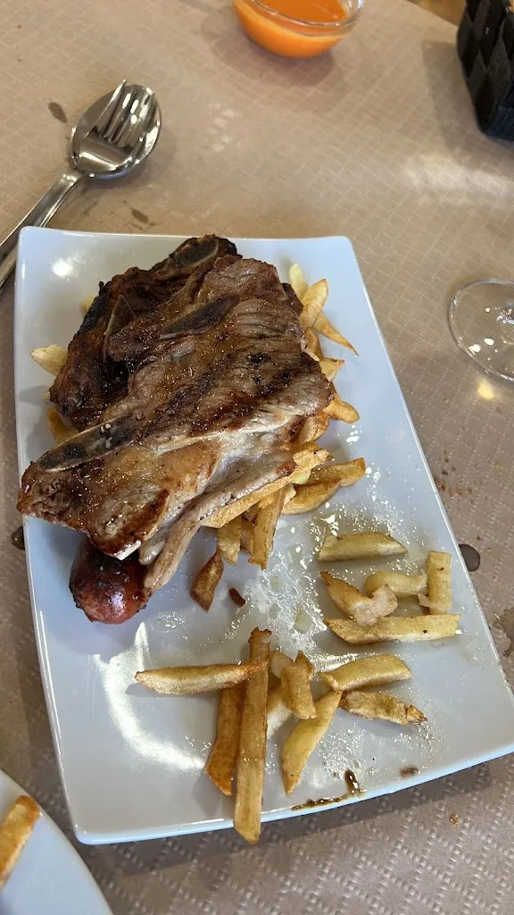 Taxi Villalba.Lugo. 7 plazas., Villalba Lugo España (TAXI VILALBA 7 plazas)_San Miguel_Cospeito_review