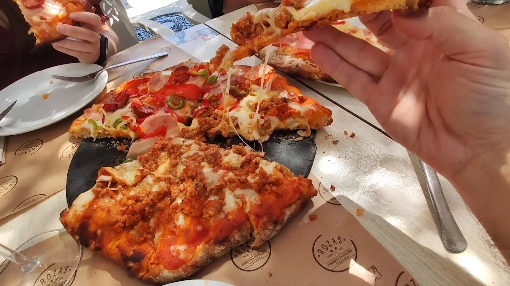 Pizzería Panadería Rozas_Cospeito_slider_image_2