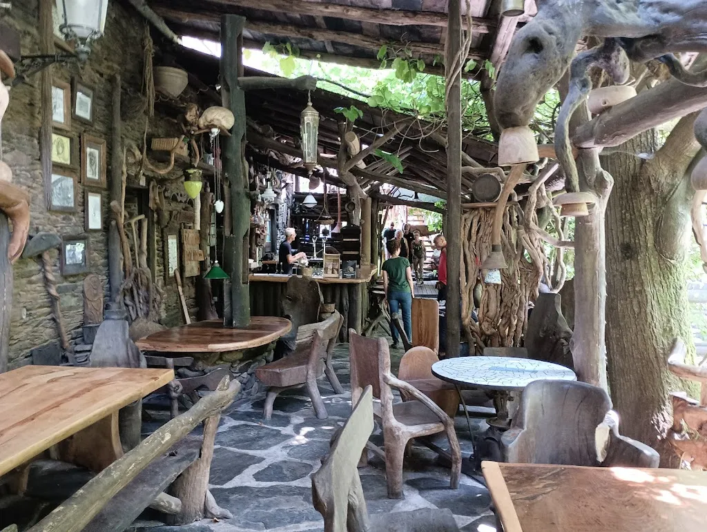 Cantina O Pontón restaurant in Folgoso do Courel