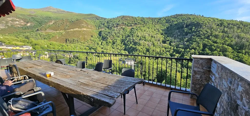 Mesón O Mirador_Folgoso do Courel_slider_image_1