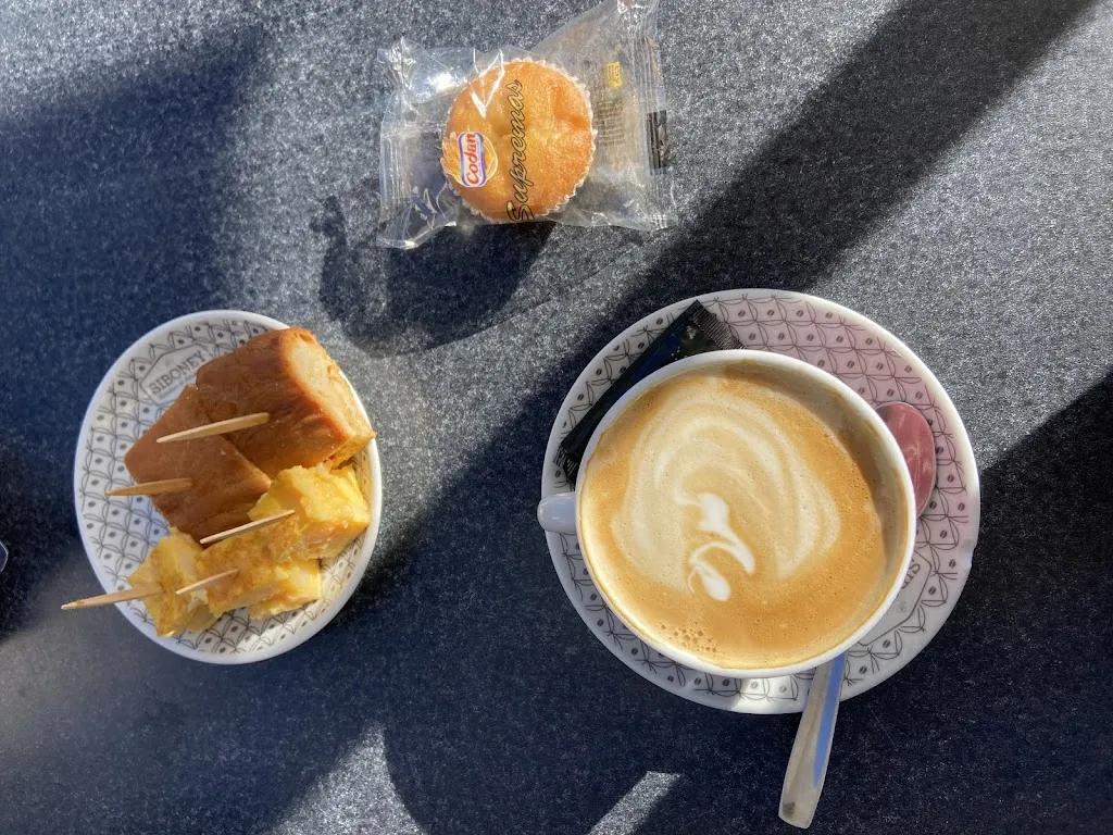 Nini Bertram_Cafetería A Lenda_Castroverde_review