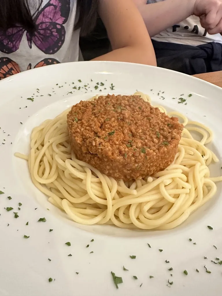 Chris Wang_Restaurante Pizzeria Villa Itália_Castroverde_review