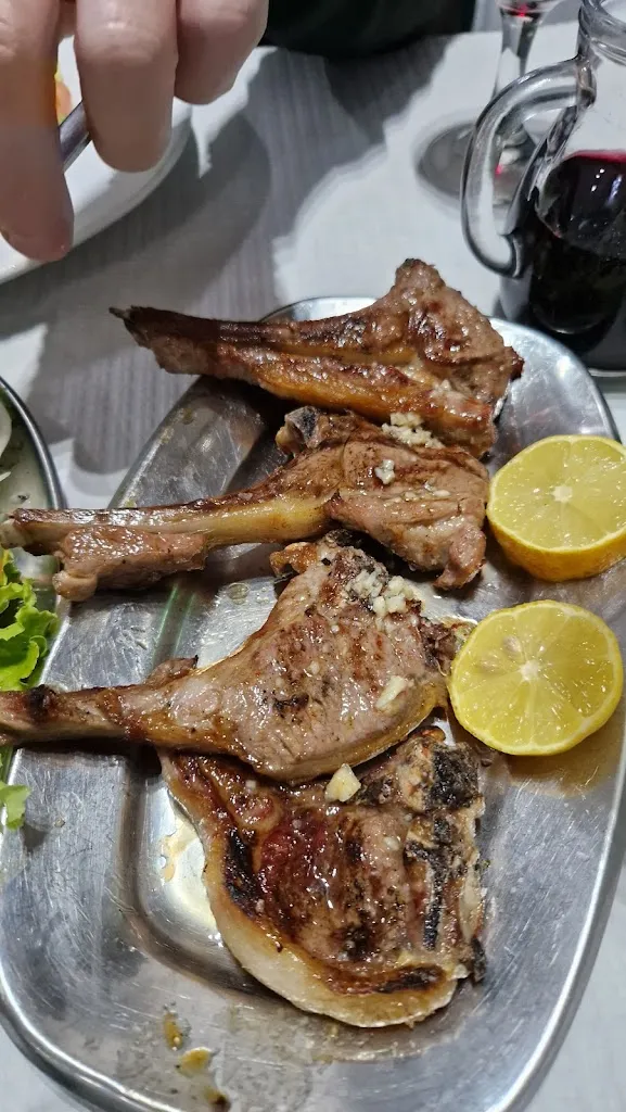 Menu_Restaurante Cantinho do Churrasco_Castroverde_immagine_6