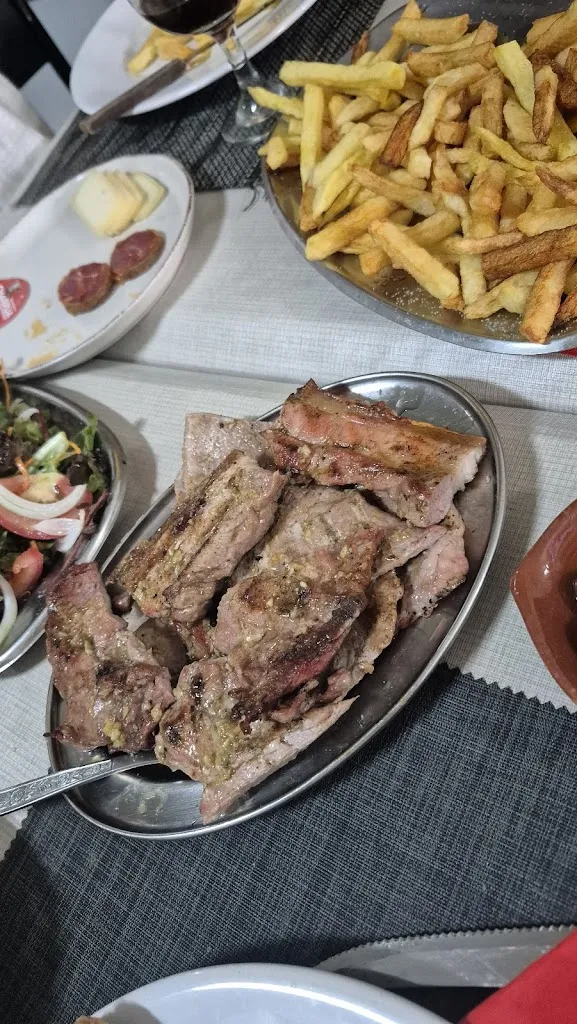 ORA FANG CHANNEL_Restaurante Cantinho do Churrasco_Castroverde_recensione