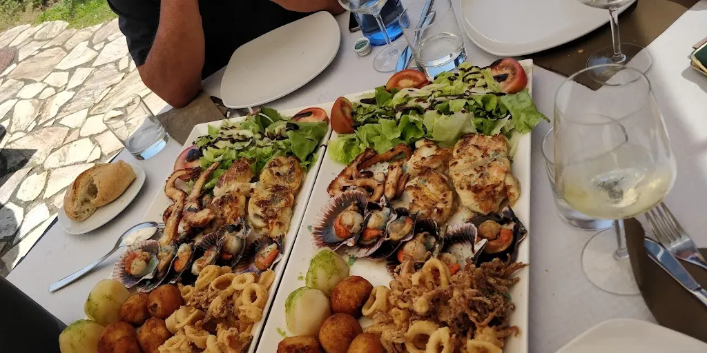 Silvia Martín Colorado_O Rincon Do Mis_Foz_review